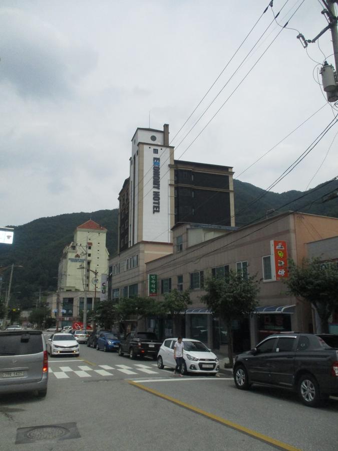 Ekonomy Hotel Jeongseon Dış mekan fotoğraf